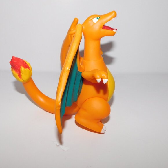 Vintage Retro 1998 TOMY Pokemon CHARIZARD 5" Action Figure Vinyl - Picture 3 of 8